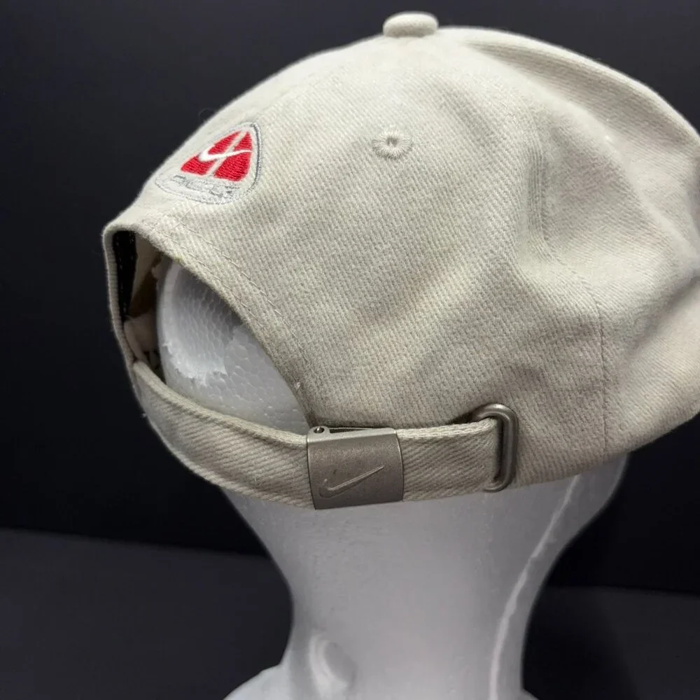 Vintage 2005 Nike ACG Cap Hat Beige Red Swoosh Logo Made In Korea Y2K - Picture 5 of 10